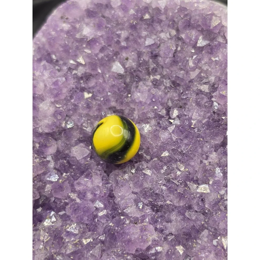 BUMBLE BEE MARBLE